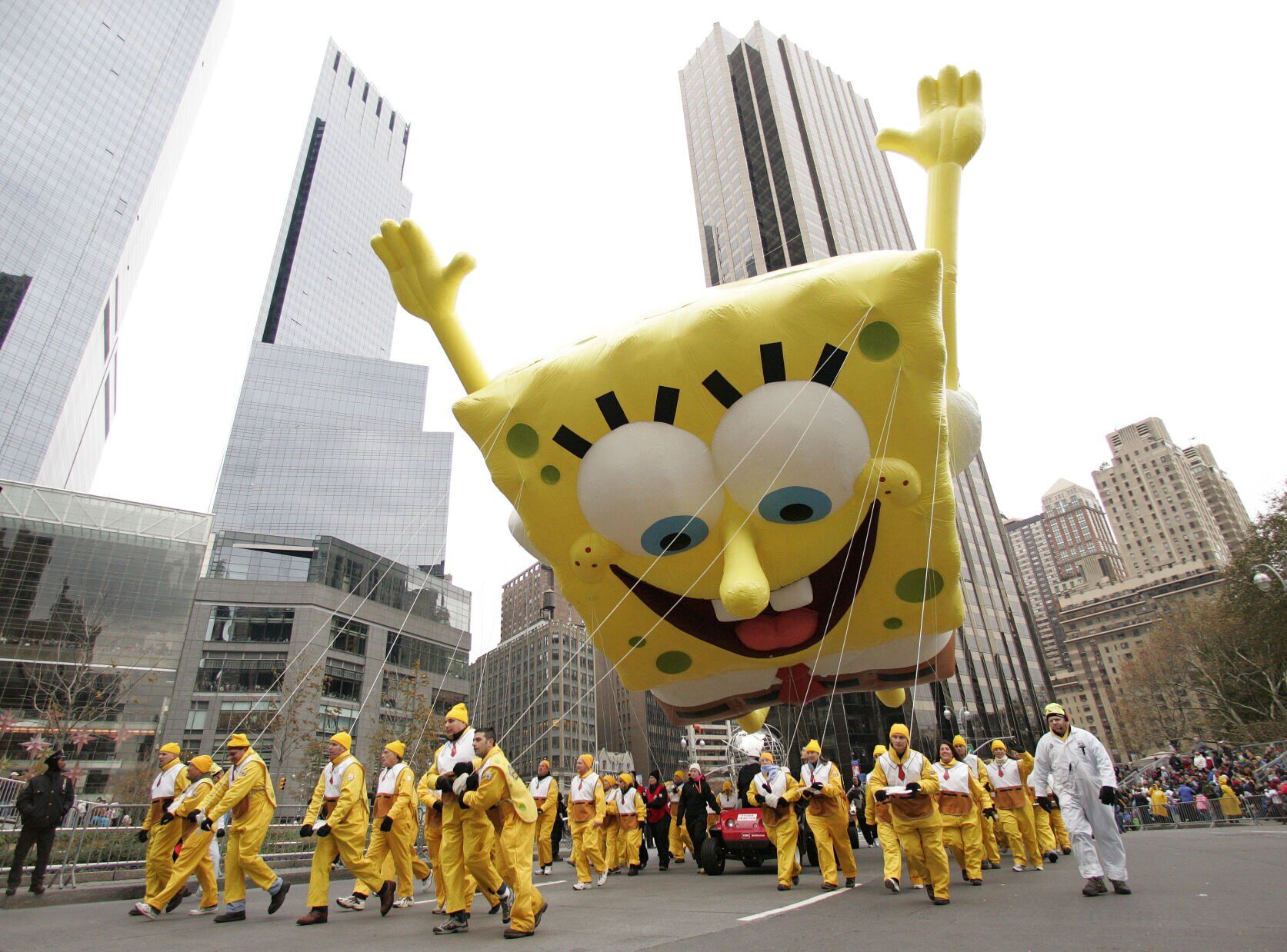 2005 MACYS THANKSGIVING DAY PARADE